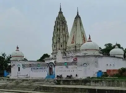 बगहा की ऐतिहासिक धरोहर: आस्था और विरासत का प्रतीक है पक्की बावली स्थित विश्वंभरनाथ मंदिर।