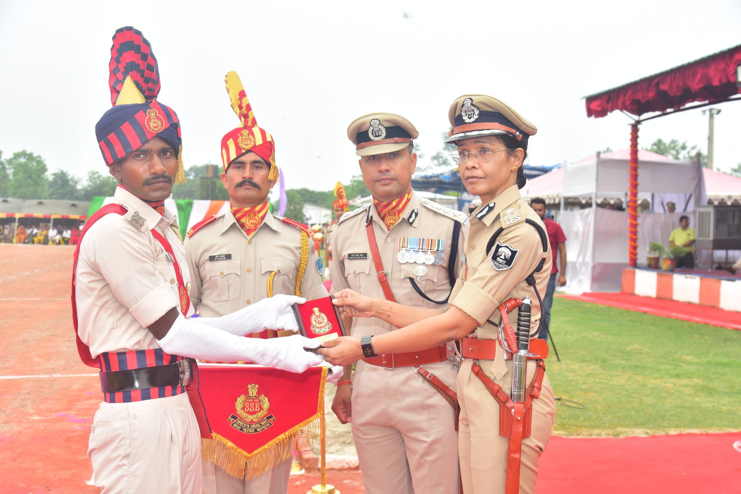 बिहार पुलिस के अधिकारियों एवं प्रशिक्षकों द्वारा कानून-व्यवस्था,
