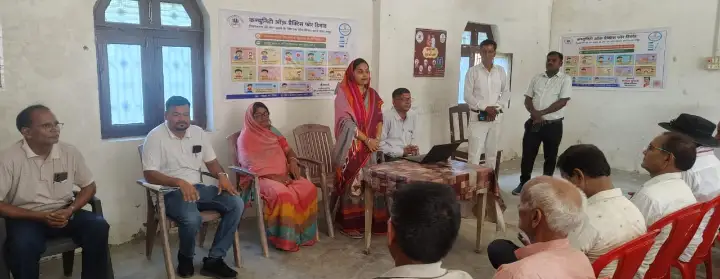 टीकाकरण अभियान में बेहतर कार्य के लिए मुखिया पायल मिश्रा सम्मानित