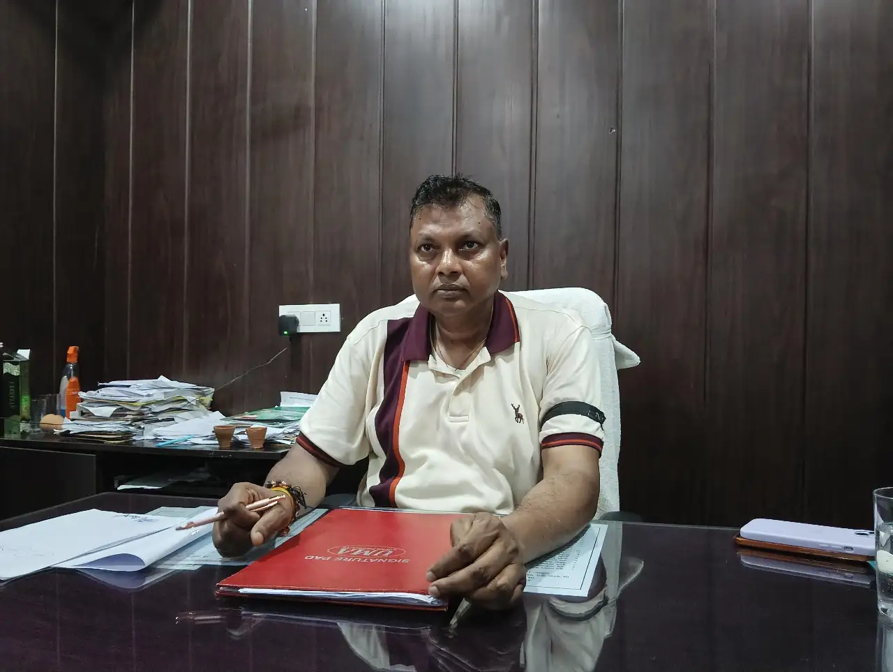 बिहार में BDO का सांकेतिक हड़ताल, काली पट्टी बांधकर कर रहे काम; सुरक्षा व्यवस्था की उठाई मांग