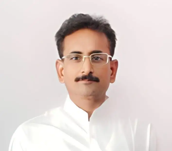 मुखिया कन्हैया कुशवाहा का फाइल फोटो।