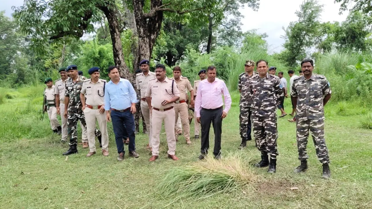 बुलडोजर आगजनी कांड में 7 नामजद 150 अज्ञात पर प्राथमिकी दर्ज