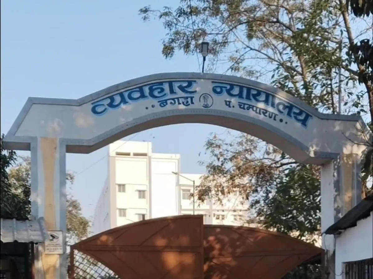 अधिवक्ता के साथ मारपीट मामले में चार दोषियों पर जुर्माना, पीड़ित को पांच हजार रुपये प्रतिकर देने का आदेश।