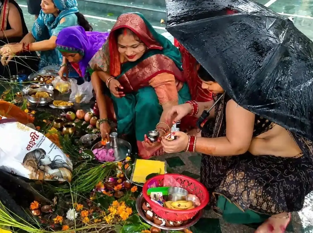 हर्षोल्लास के साथ महिलाओं ने हल षष्ठी व्रत मनाया-पं०भरत उपाध्याय