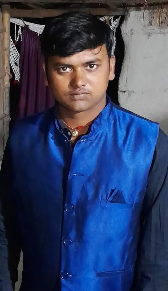 छोटा बेटा  सन्हू गोड़
