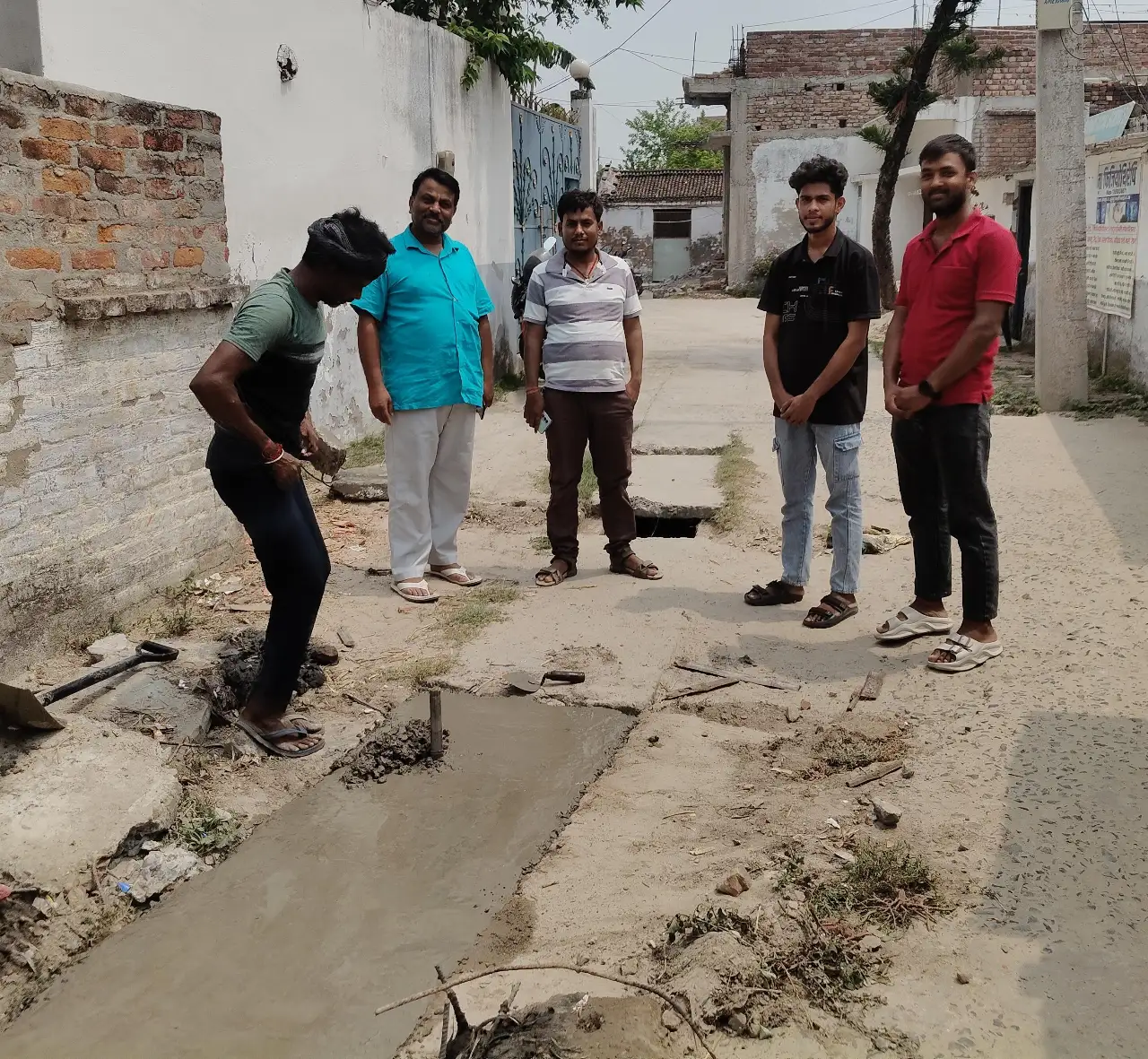 "विकास जमीन पर दिखा, वार्ड 30 में सुरक्षित हुआ आवागमन"