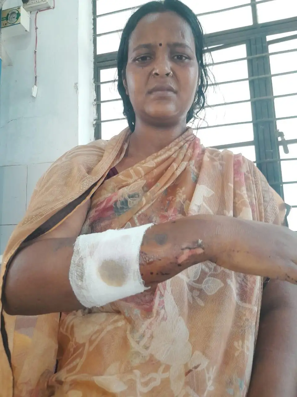 बेख़बरा बिनटोली में जमीनी विवाद को लेकर दो पक्षों में मारपीट, आधा दर्जन घायल