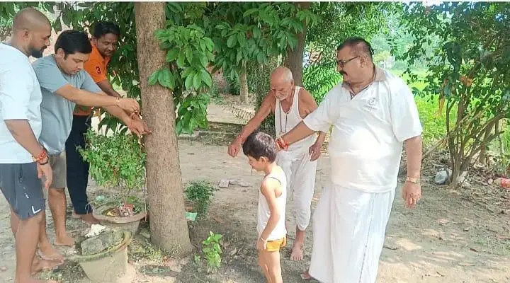 प्रकृति प्रेम से  परिवार की जड़ स्थिर और मजबूत बनती है-पं०भरत उपाध्याय