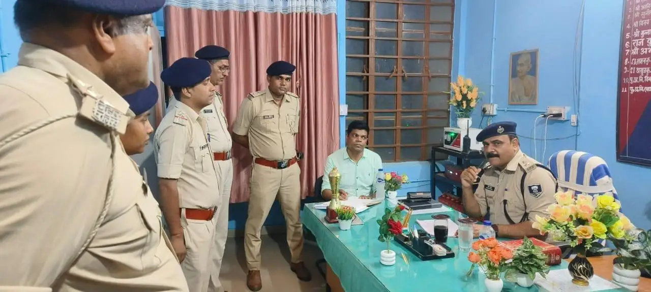 औचक निरीक्षण से थानों में बढ़ी प्रशासनिक सक्रियता