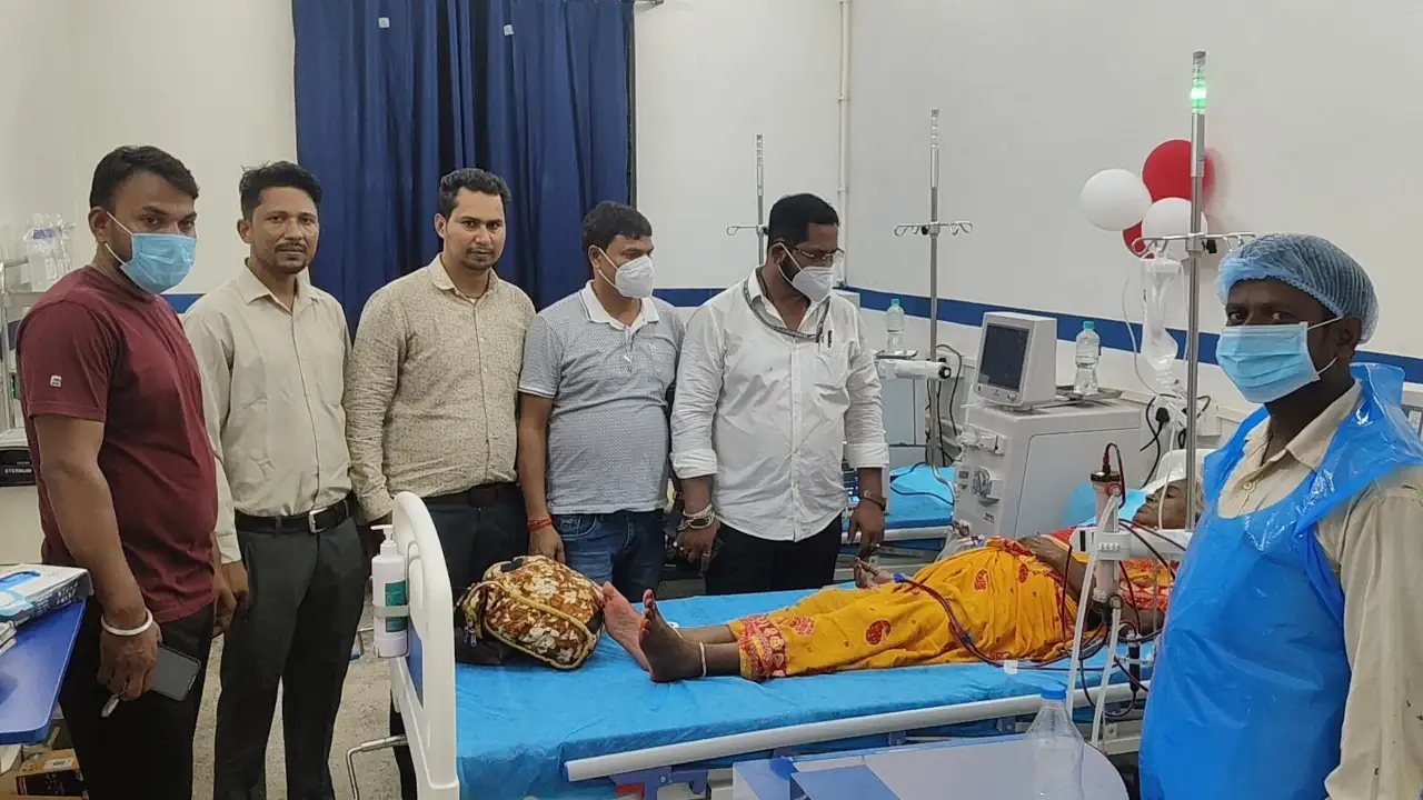 बगहा अनुमंडलीय अस्पताल में शुरू हुई डायलिसिस सेवा, किडनी मरीजों को बड़ी राहत