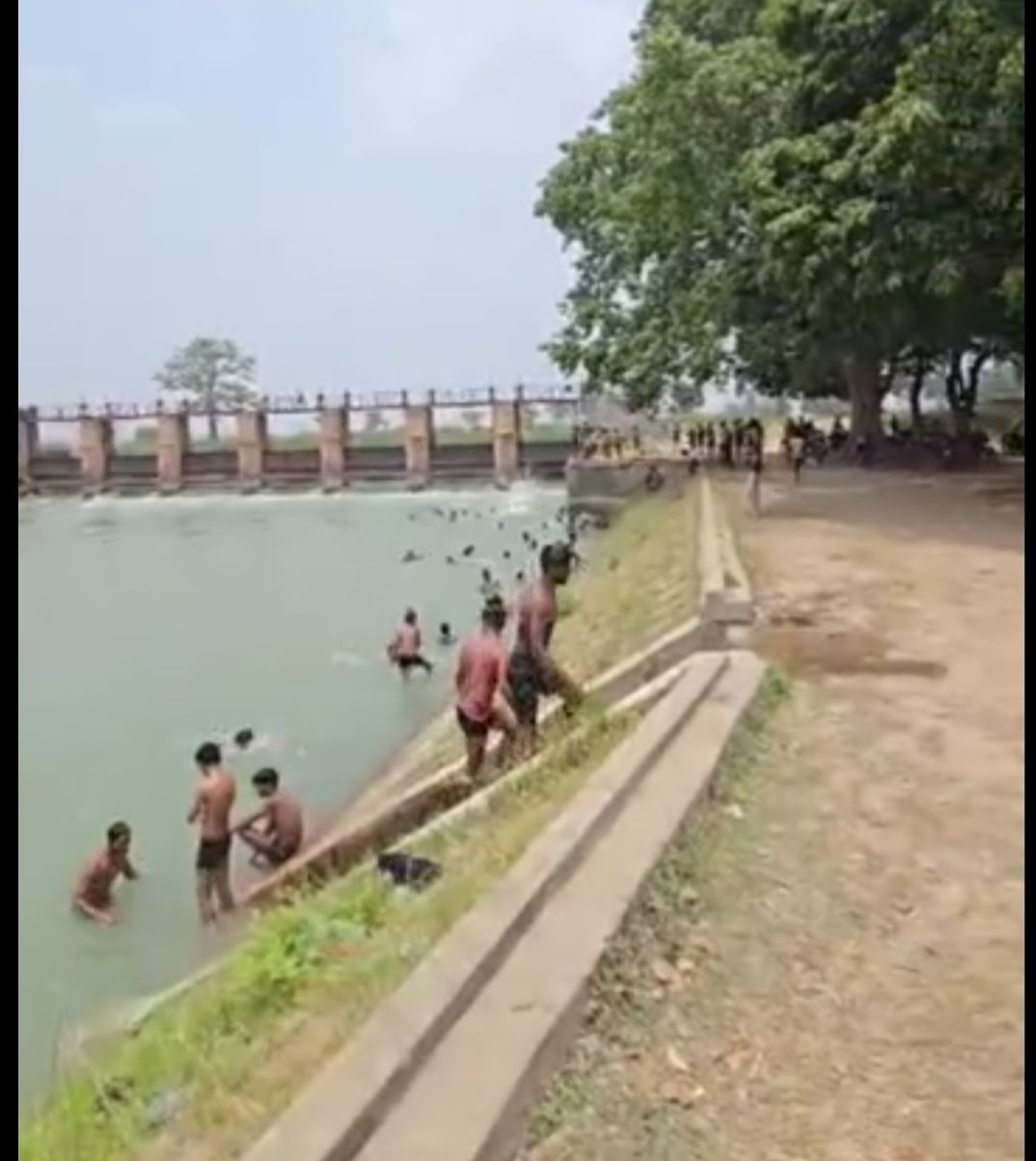 तिरहुत नहर बना चिंता का केंद्र, घंटों चली तलाश फिर भी खाली हाथ लौटी टीम