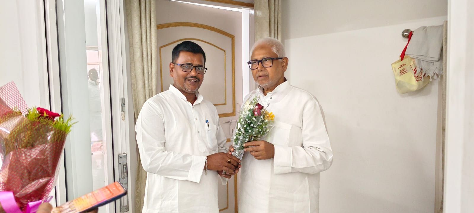 संजय गांधी से मिले जदयू नेता मुन्ना सिंह,