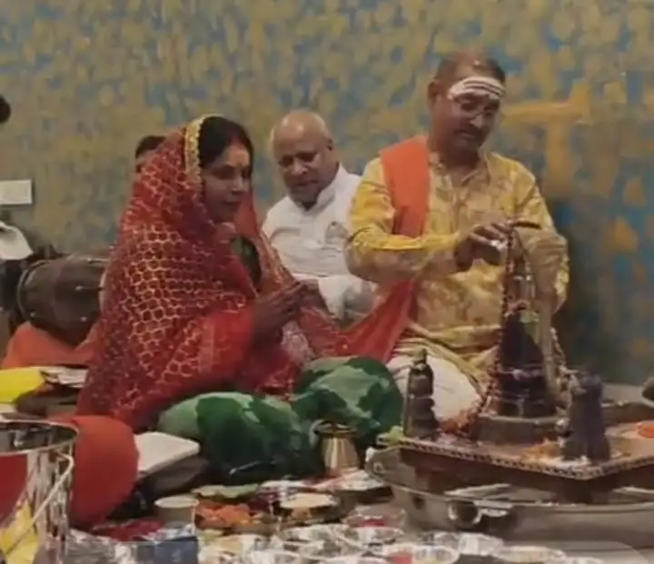 साधिका का पीसा भांग घोंट कर भोलेनाथ शीघ्र प्रसन्न होते हैं -पं०भरत उपाध्याय