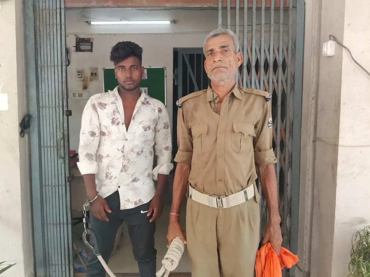 गिरफ्तार साराब तस्कर