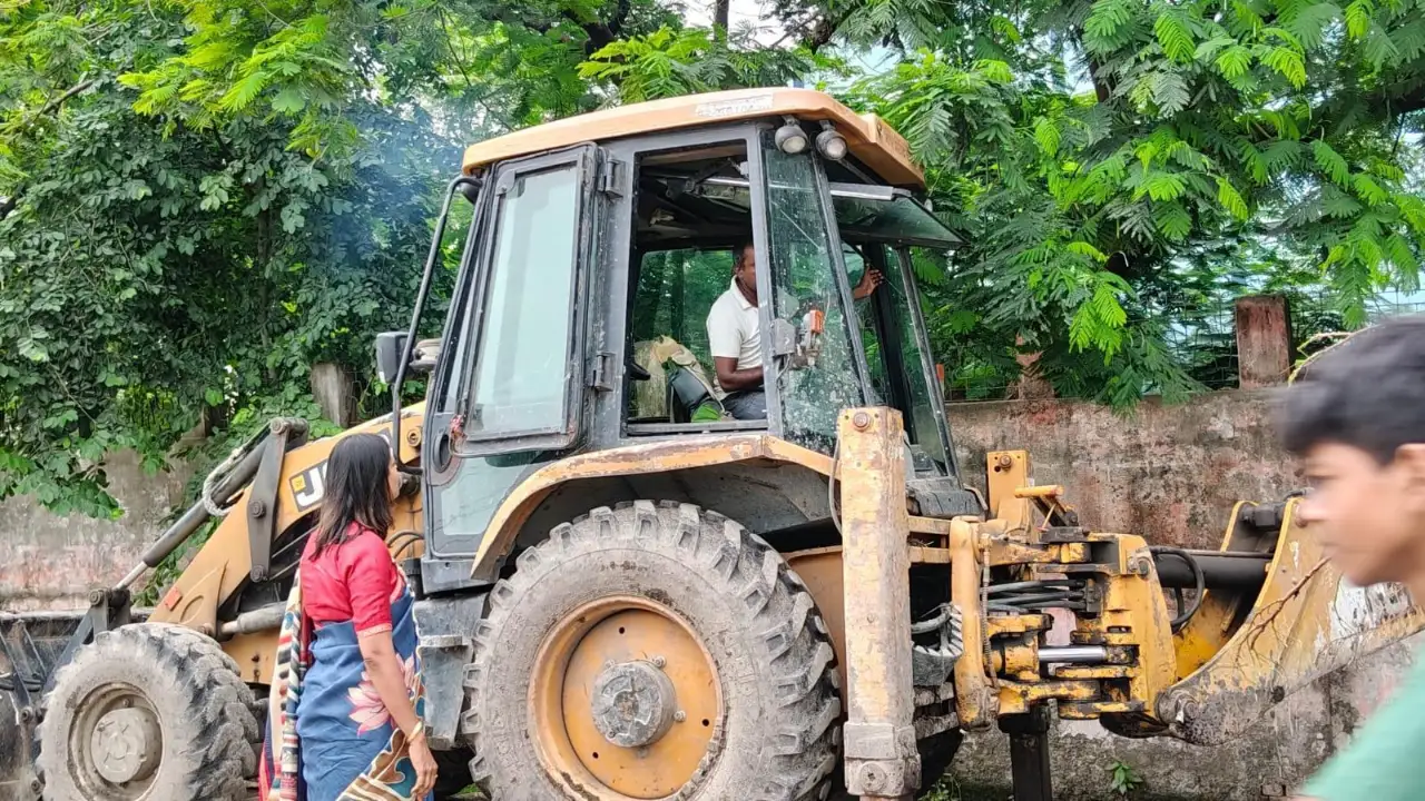 मानसून के जारी मौसम में बरसात से जल जमाव को लेकर अलर्ट मोड में आया नगर निगम प्रशासन, मुख्य नालों की सफाई उड़ाही तेज